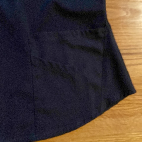 Sketchers Vitality 3 Pocket Virtual V-Neck Drawstring Pants Set Charcoal Gray - Picture 6 of 16